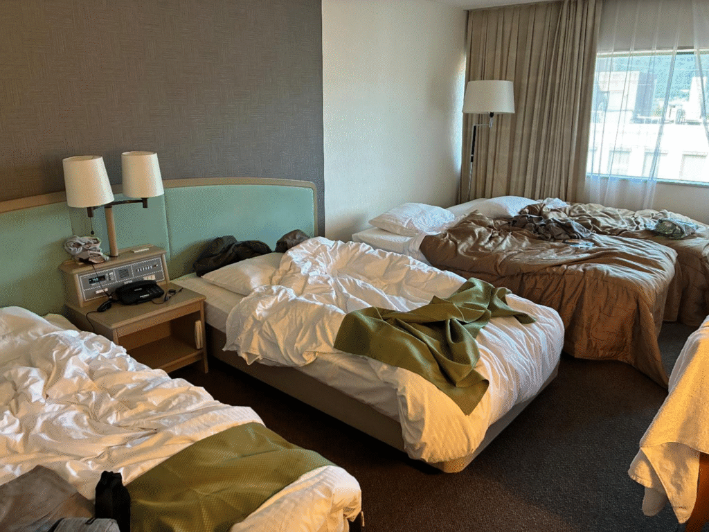勝山ニューホテルの部屋の様子