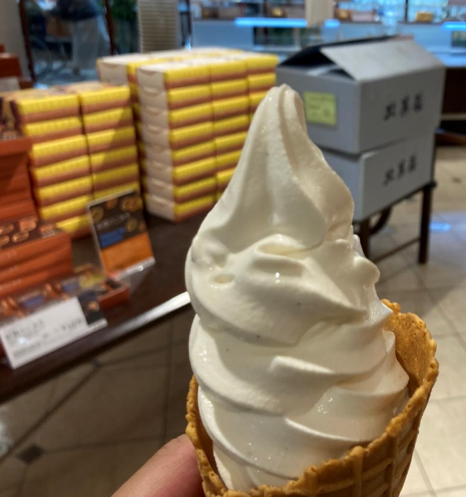 砂川ハイウェイオワシスの北菓楼のソフトクリーム