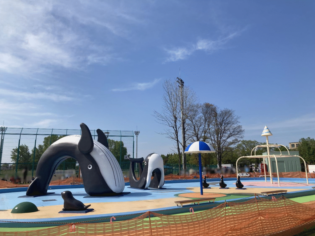 農試公園のちゃぽちゃぷ広場(水遊び広場)の様子
