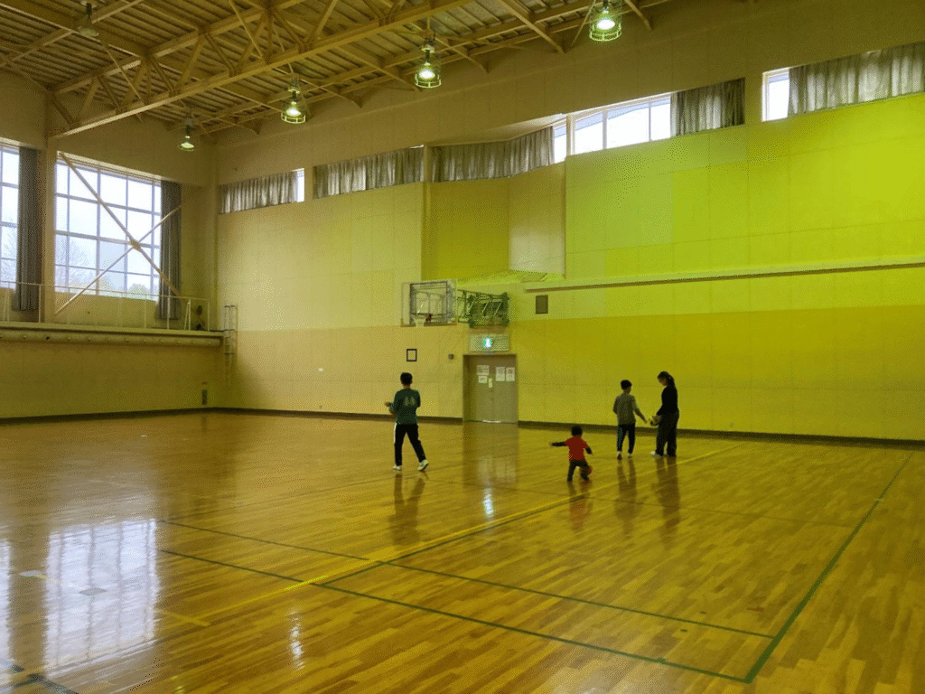 芦別温泉スターライトホテルの体育館の様子