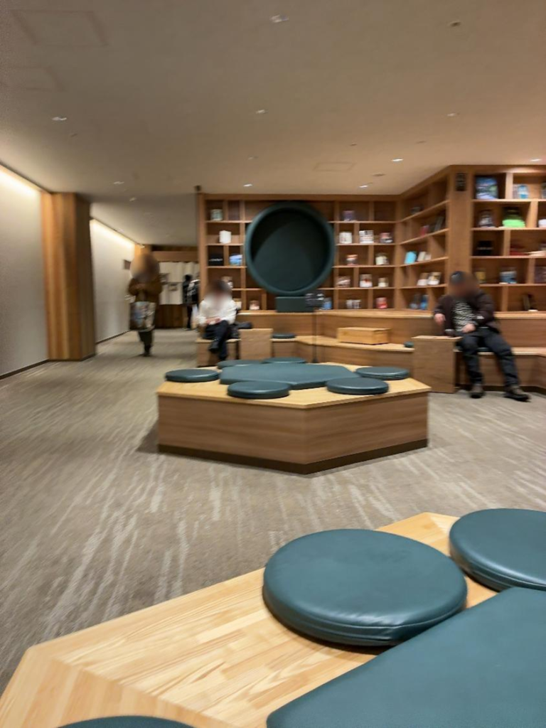 定山渓万世閣ホテルミリオーネの休憩スペースの様子