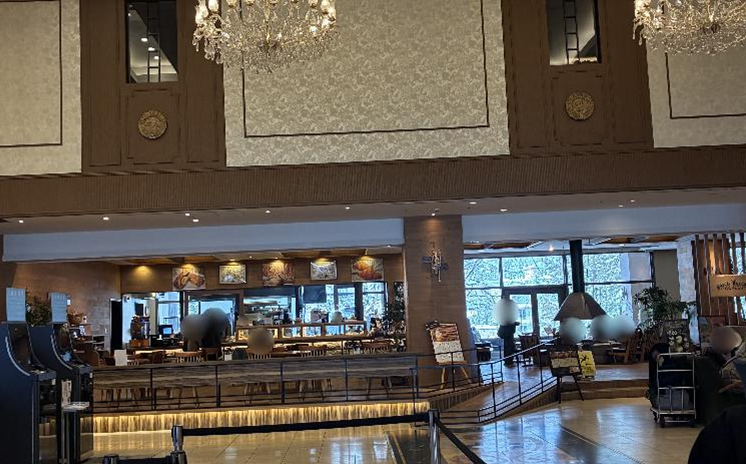 定山渓万世閣ホテルミリオーネのパン屋の様子