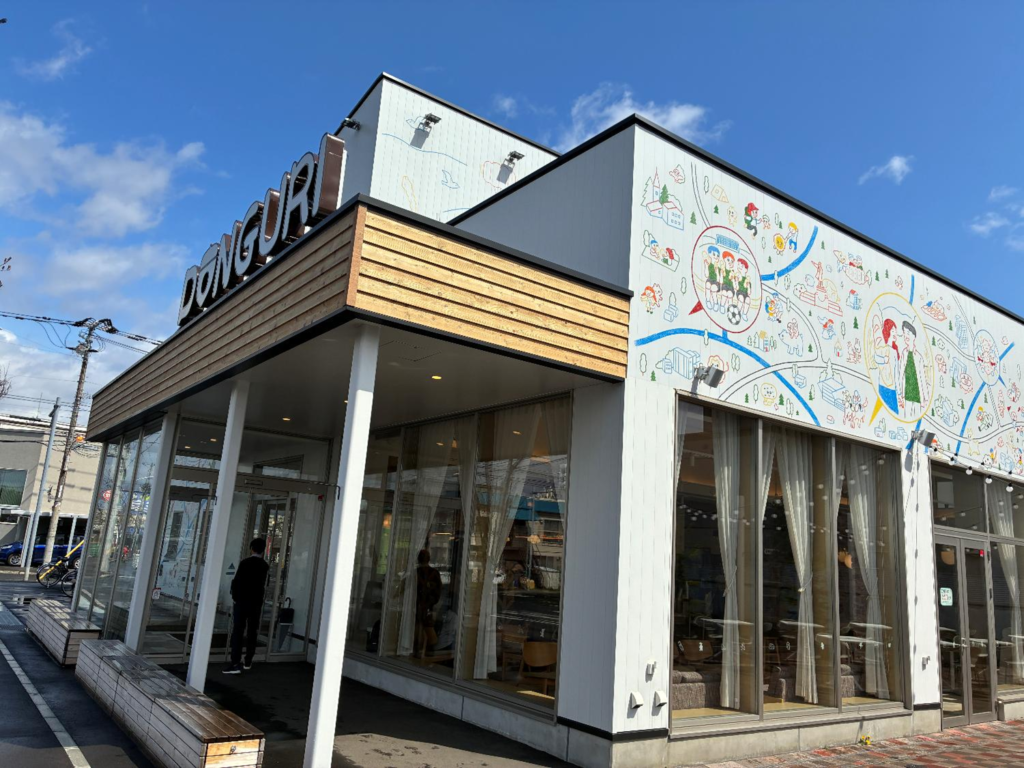 どんぐり本店外観の様子