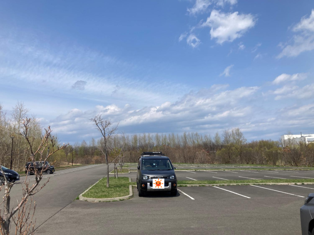 山口緑地の駐車場の様子