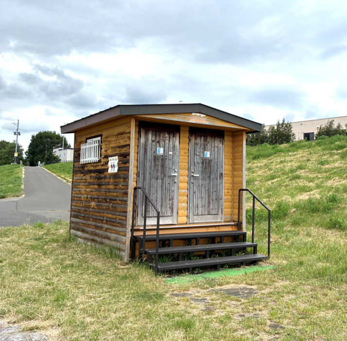 豊平川ウォーターガーデンのトイレの外観の様子