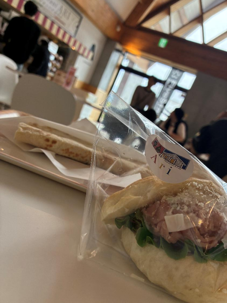 道の駅とうべつのフードコートの様子