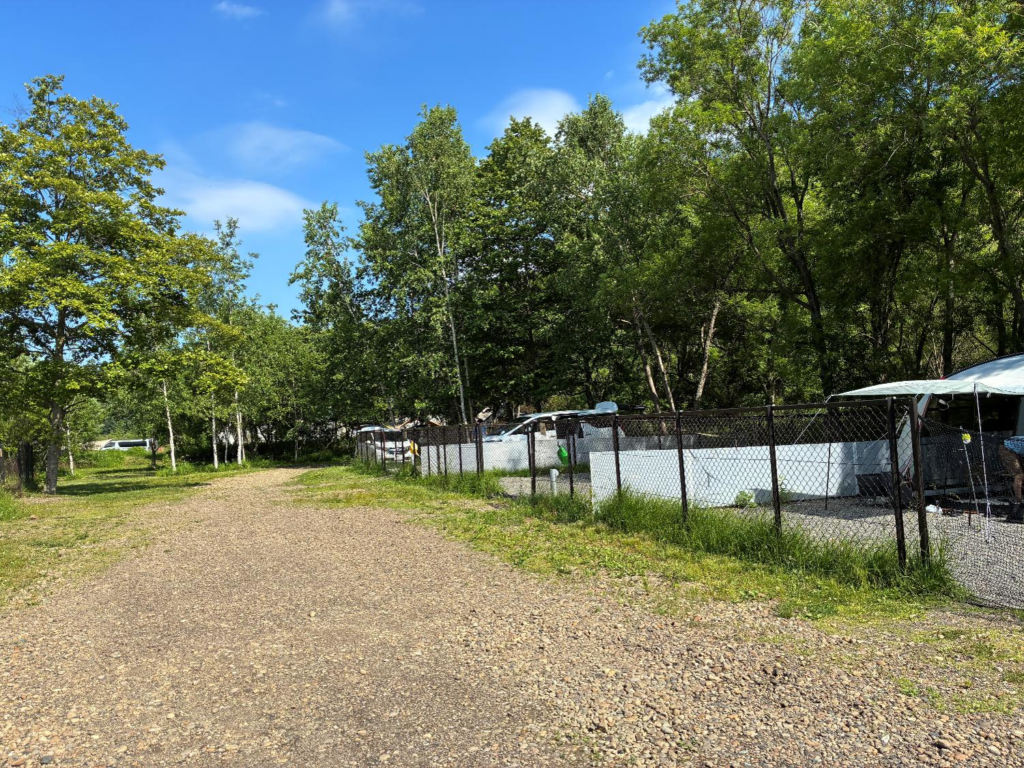 北広島かえるキャンプ場のわんぱくサイトの様子
