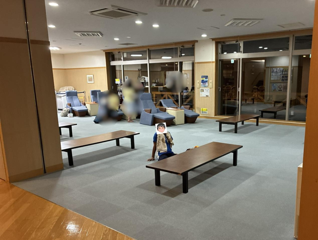 天然豊浦温泉しおさいの休憩室の様子